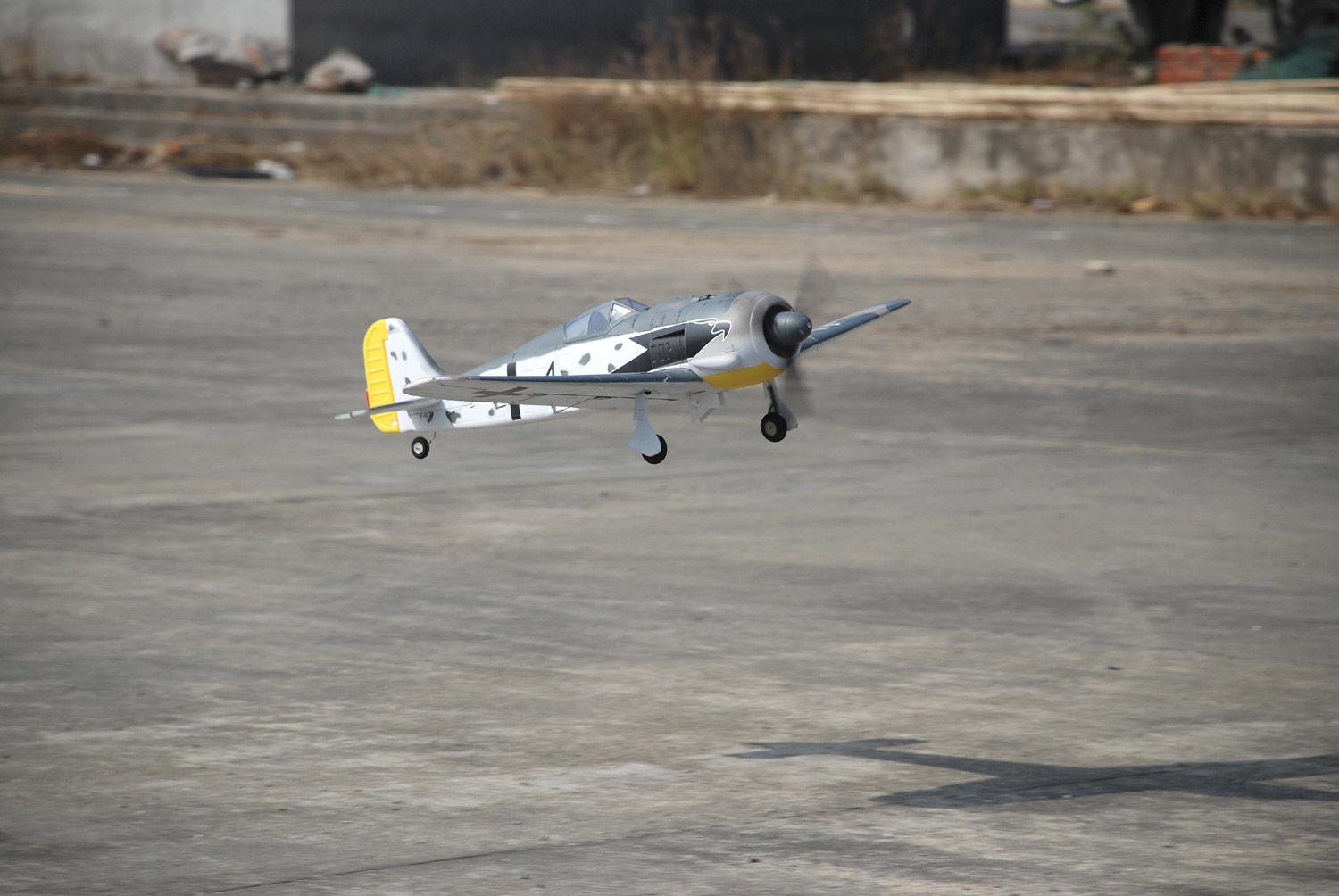 TOP RC 模型飞机 1200MM  FW-190