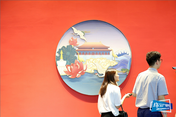 粤豪珠宝“新中式造办处”闪耀2019深圳珠宝展 粤豪珠宝“新中式造办处”闪耀2019深圳珠宝展