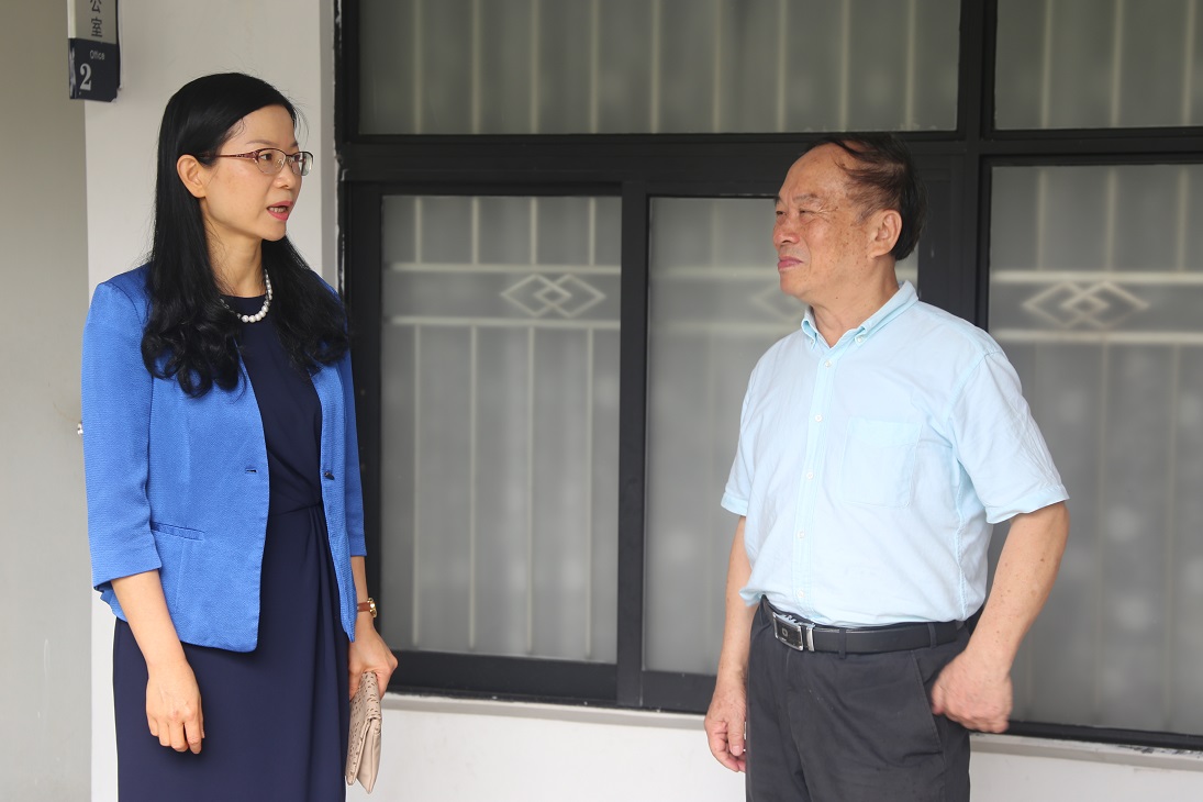 福田区政府各部门中秋之际慰问深圳堂 福田区政府各部门中秋之际慰问深圳堂