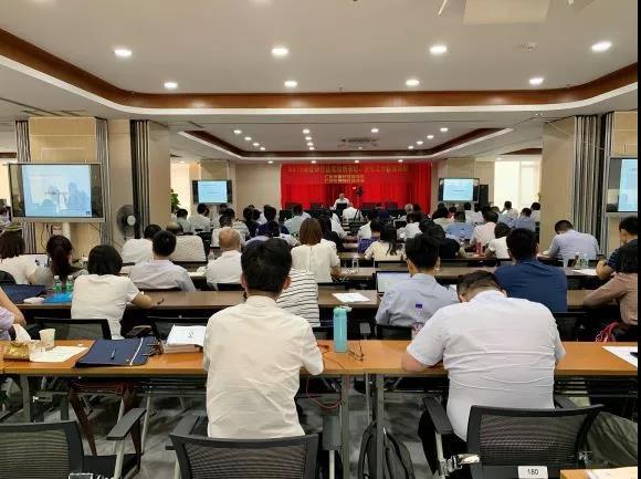 雄远党建丨 我所党支部书记叶秀雄同志参加《2019年律师行业党组织书记党务工作者培训班》并分享党建经验 雄远党建丨 我所党支部书记叶秀雄同志参加《2019年律师行业党组织书记党务工作者培训班》并分享党建经验