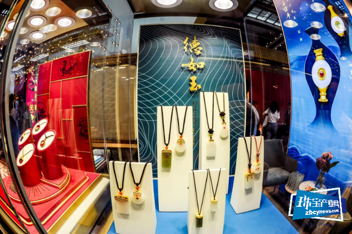两大供应链品牌强势首发 德诚集团品牌集群亮相深圳展,续写崭新篇章 两大供应链品牌强势首发 德诚集团品牌集群亮相深圳展,续写崭新篇章