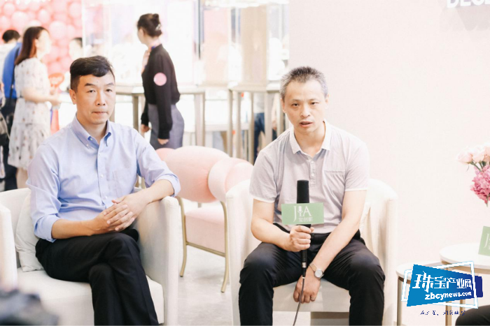 两大供应链品牌强势首发 德诚集团品牌集群亮相深圳展,续写崭新篇章 两大供应链品牌强势首发 德诚集团品牌集群亮相深圳展,续写崭新篇章