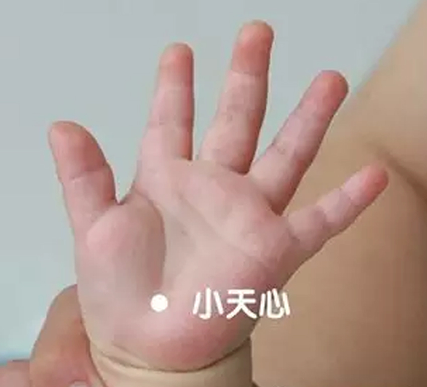孩子晚上哭闹不睡觉?一个穴位就搞定 孩子晚上哭闹不睡觉?一个穴位就搞定