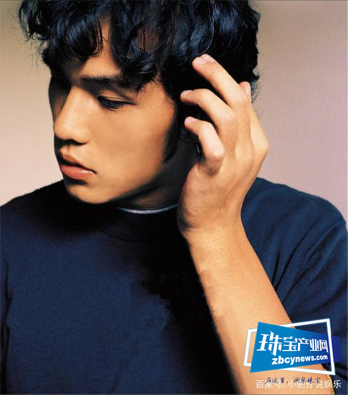 6亿豪宅,3亿豪车百万珠宝,周杰伦出道20年到底赚了多少钱? 6亿豪宅,3亿豪车百万珠宝,周杰伦出道20年到底赚了多少钱?
