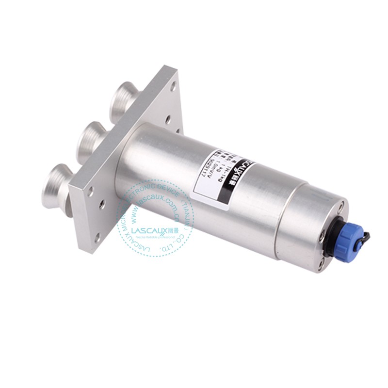 TR系列通用型三滾輪式張力傳感器 (型號:TR) TR系列通用型三滾輪式張力傳感器 (型號:TR)
