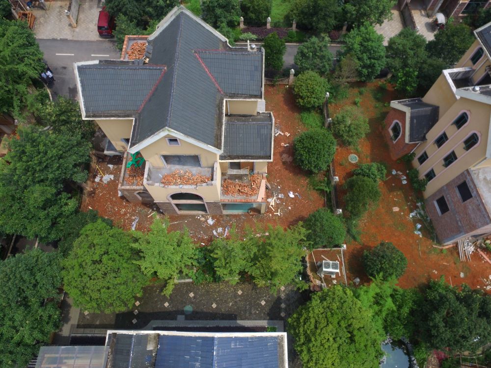 耒阳锦秀山湖王先生独栋别墅花园建造 耒阳锦秀山湖王先生独栋别墅花园建造