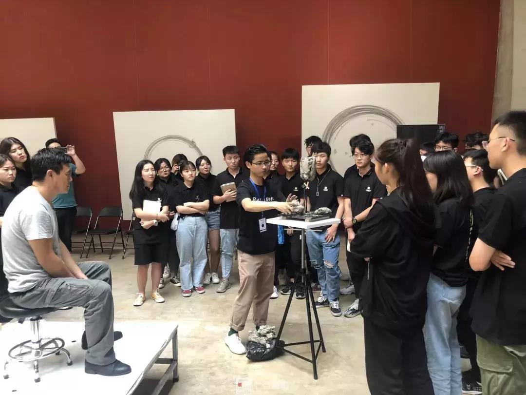 黄金床位开抢|七点画室寒假冲刺班报名窗口限时开放! 黄金床位开抢|七点画室寒假冲刺班报名窗口限时开放!