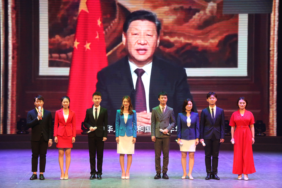 一场特别的文艺演出献礼新中国成立70周年