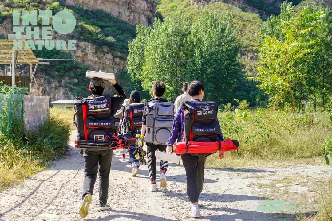 闪闪发光的写生季 : 一路上不断创造快乐制造惊喜 闪闪发光的写生季 : 一路上不断创造快乐制造惊喜