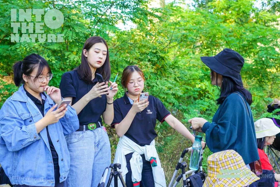 闪闪发光的写生季 : 一路上不断创造快乐制造惊喜 闪闪发光的写生季 : 一路上不断创造快乐制造惊喜