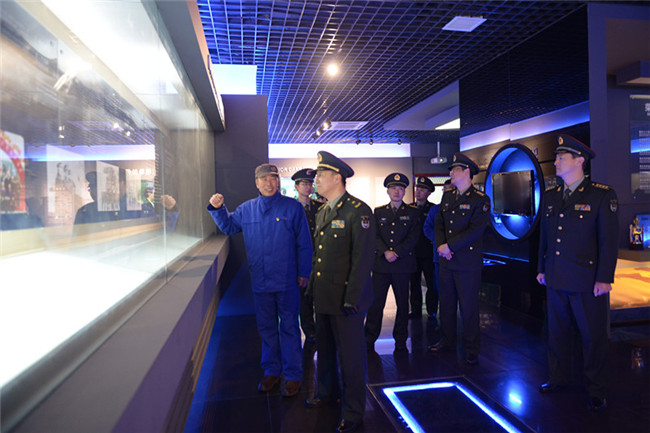 陸軍裝備部首長蒞臨華舟重工檢查指導工作 陸軍裝備部首長蒞臨華舟重工檢查指導工作