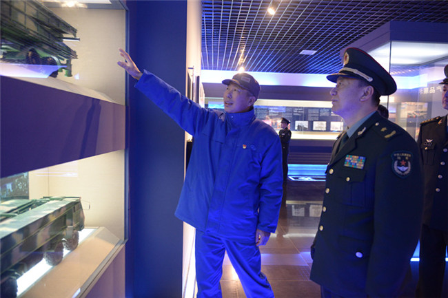 陸軍裝備部首長蒞臨華舟重工檢查指導工作 陸軍裝備部首長蒞臨華舟重工檢查指導工作