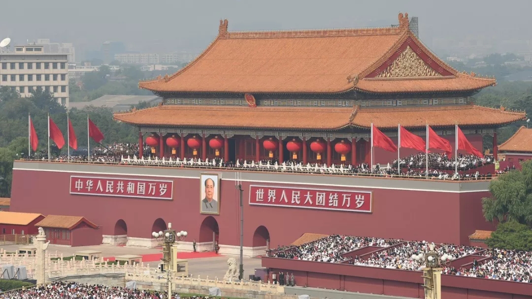 盐津铺子张学武董事长受邀参加国庆70周年大阅兵观礼！