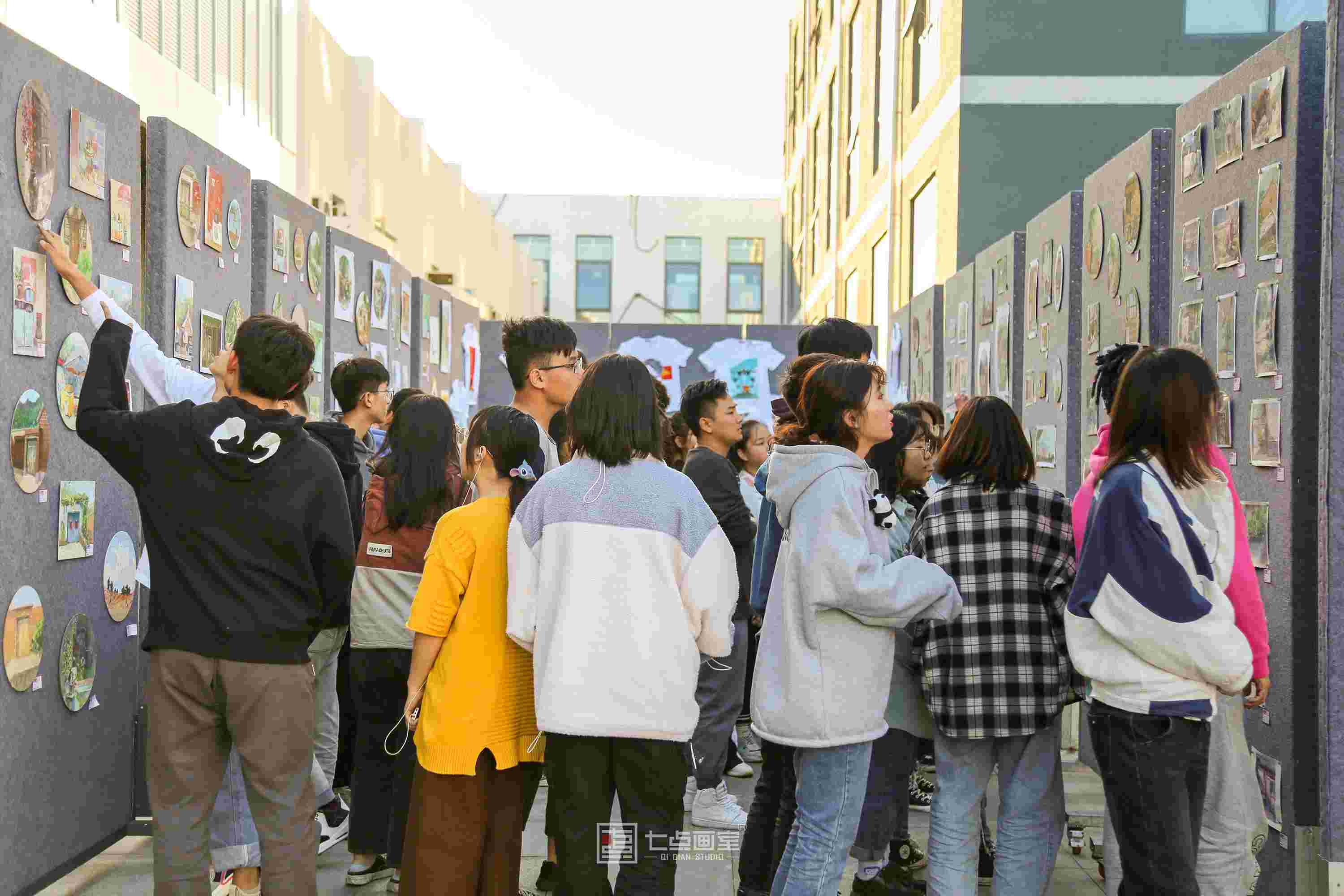 2019七点写生展 ▏一场不动声色的演出 2019七点写生展 ▏一场不动声色的演出