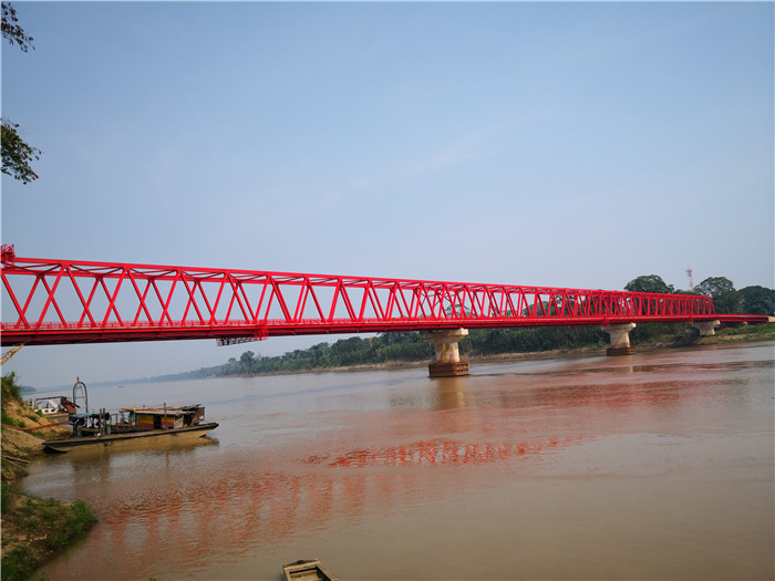 中国应急承建的玻利维亚圣母河大桥竣工通车