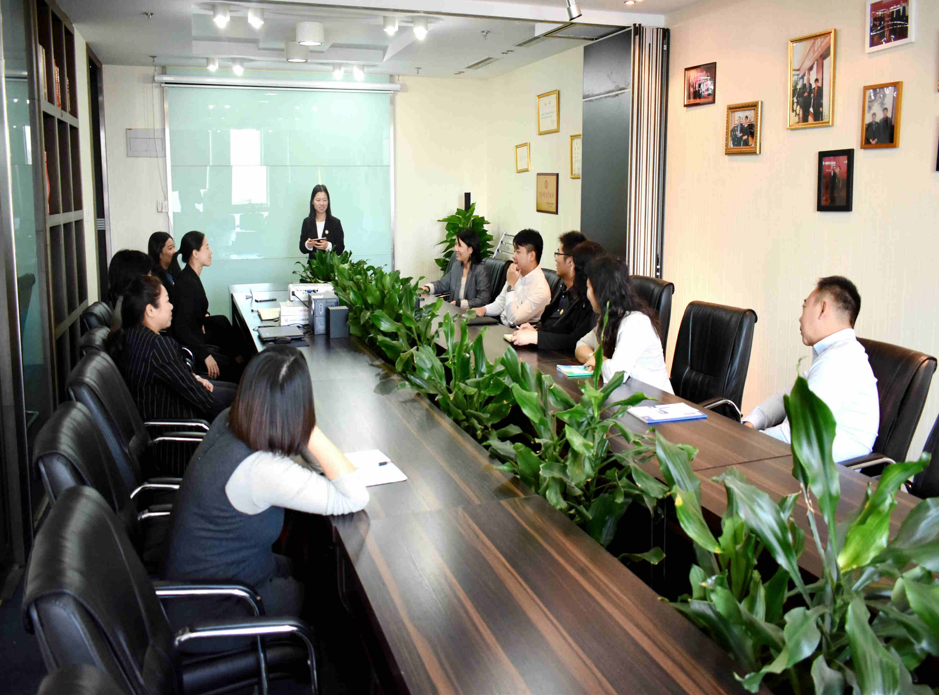 北京英国威廉希尔公司鸿图集团企业新闻——团建活动 北京英国威廉希尔公司鸿图集团企业新闻——团建活动