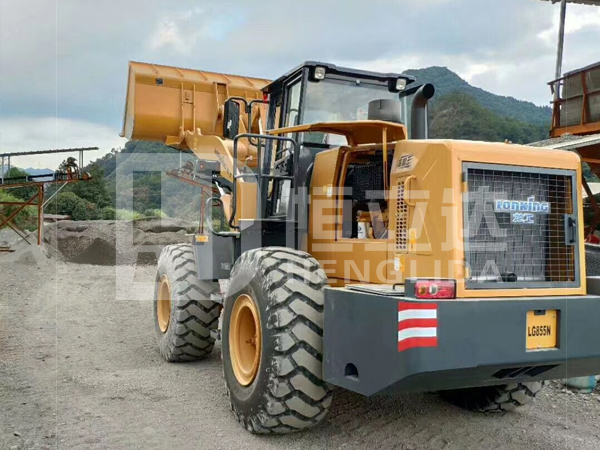 广州佛山南海区大沥镇H5-T125铲车秤安装完成 广州佛山南海区大沥镇H5-T125铲车秤安装完成