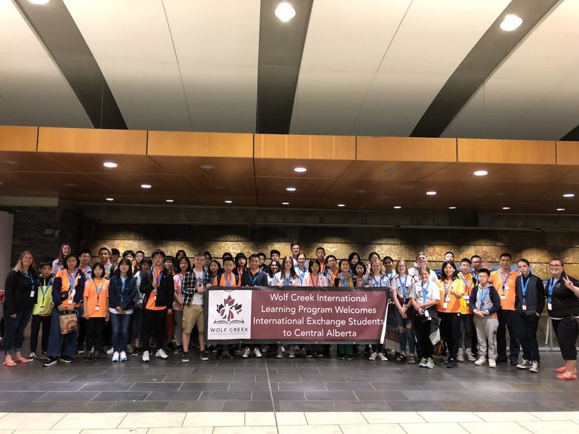 Wolf Creek Public Schools greets summer exchange students from China