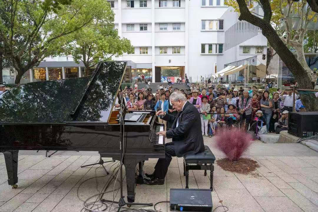 波兰克拉科夫音乐学院钢琴系系主任Andrzej Pikul教授音乐会