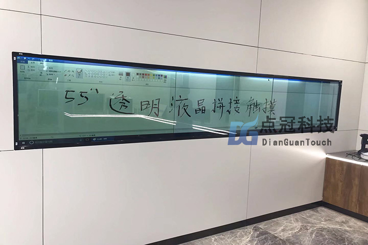 深圳创意园展厅五套液晶拼接加装红外触摸互动功能 深圳创意园展厅五套液晶拼接加装红外触摸互动功能