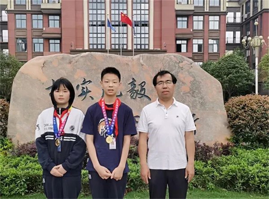 喜报！郡沩学子长沙市青少年创客节获金奖！