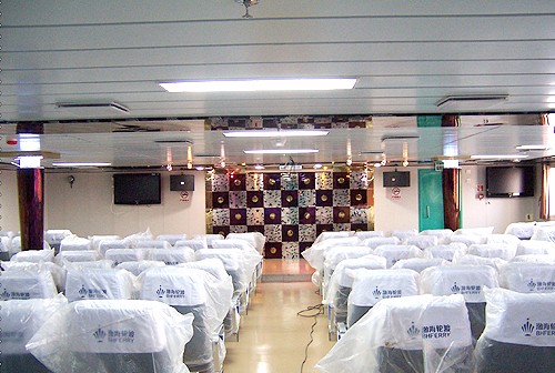 甲板 座席艙