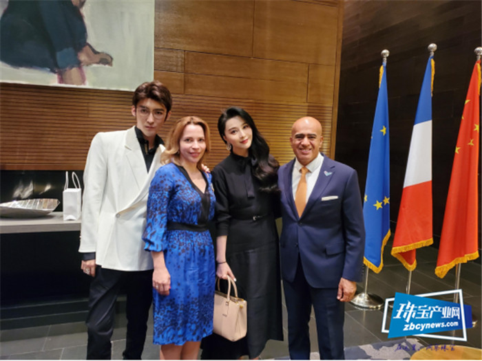 华人珠宝设计师Dennis Song出席法国大使馆官邸晚宴