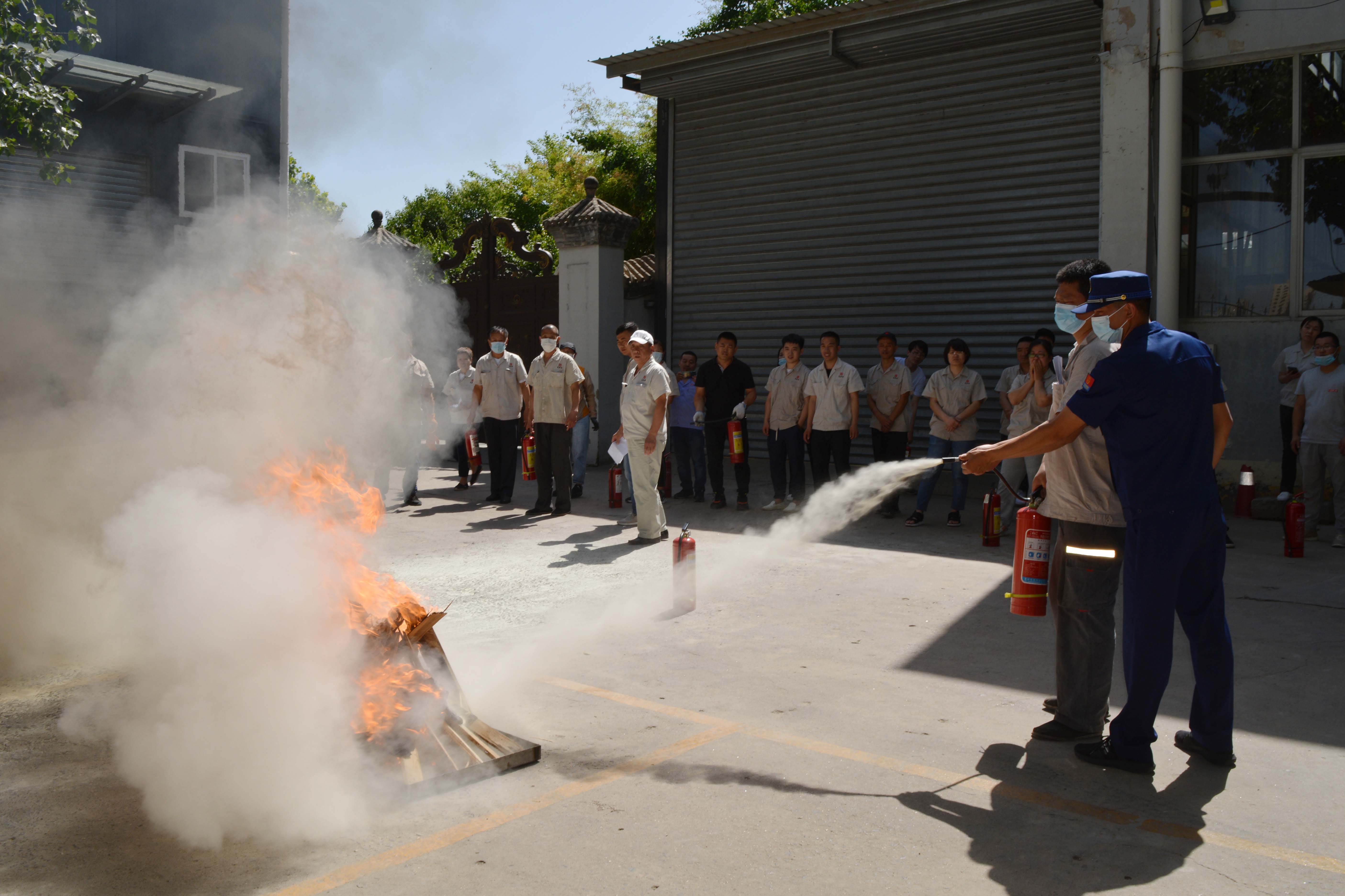 义德隆公司组织开展消防安全演练