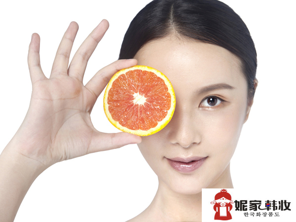 秋季皮肤干燥如何护肤？除了用护肤品还能吃这些