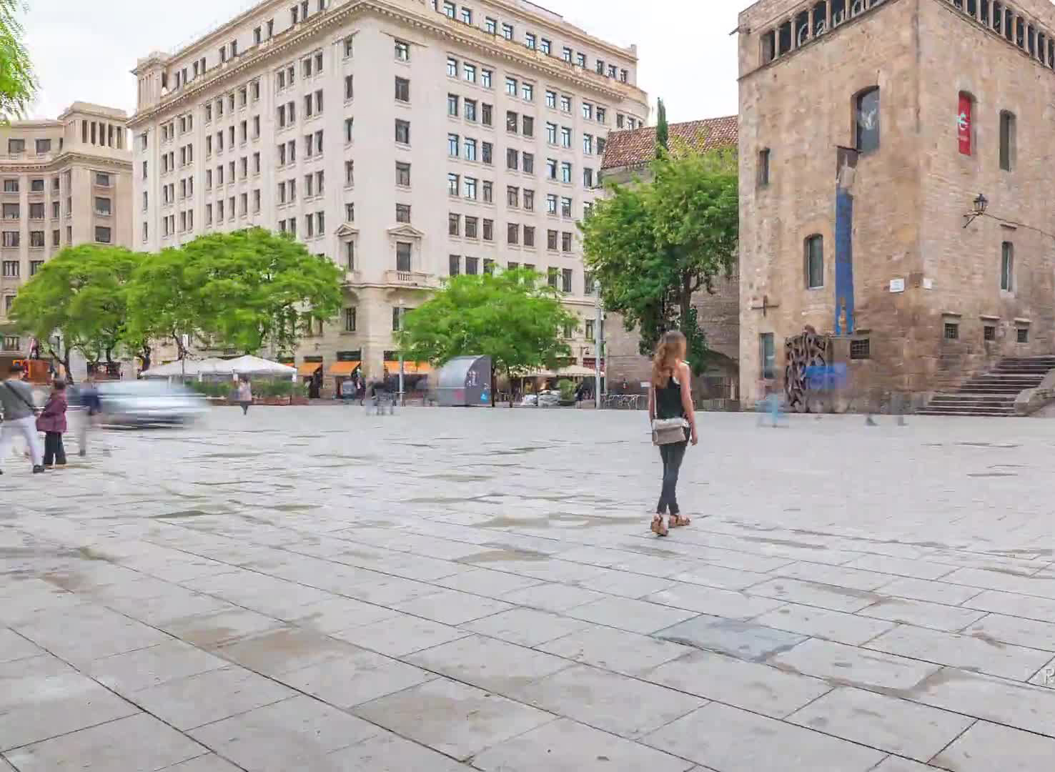 兴亿国际快递公司，朋友们，有没有知道的？
