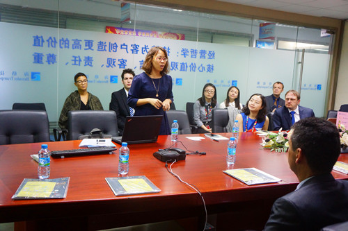 苏黎世应用科技大学及香港浸会大学EMBA师生来访海格物流