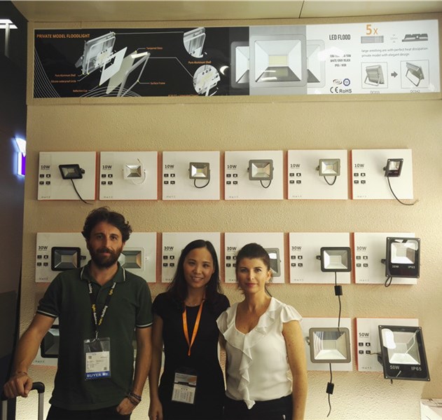 Homi Achieved Great Success with HK Lighting Fair Autumn Version Homi Achieved Great Success with HK Lighting Fair Autumn Version