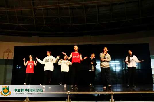 枫华“Dance 12 showcase”：如此炫酷、震撼的舞蹈盛会竟然是考试!