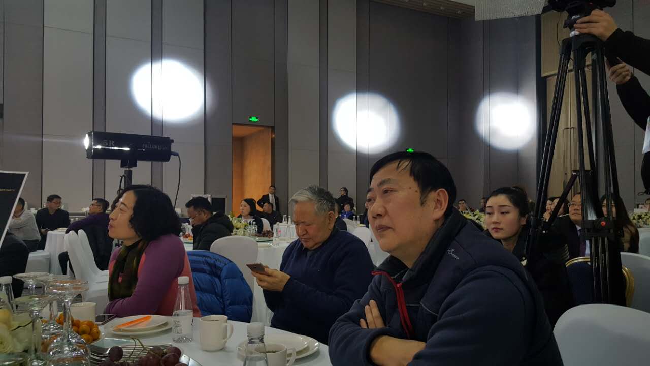 集团领导应邀出席建民实业新年团拜会