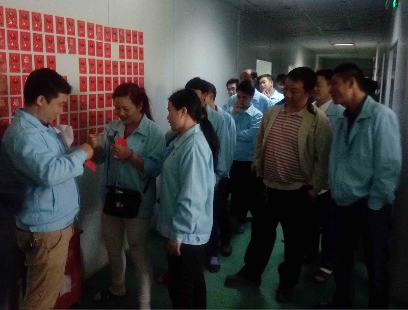 深圳电路板厂开工日的正确打开方式。今天，你逗了多少利是呢？