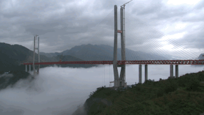 世界第一高桥合龙