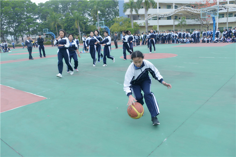 攜創技工學校開展女子籃球賽