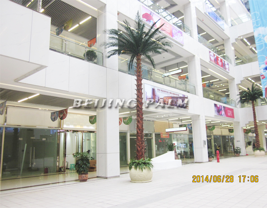 The artificial plant decoration project of International Trade City in Guiyang southwest finished .