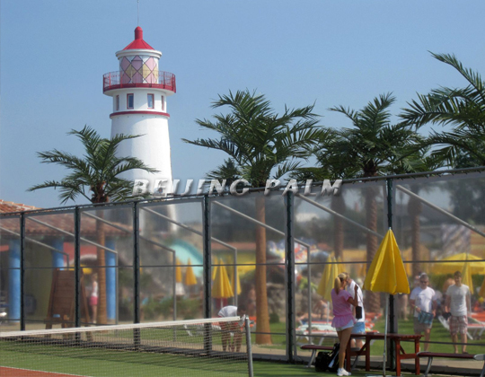 Artificial palm and coconut palm of Czech Water Park finished