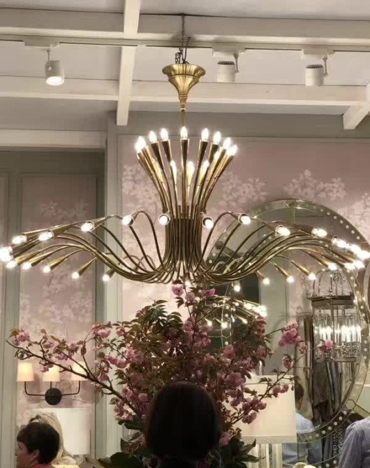 米兰展的光影世界