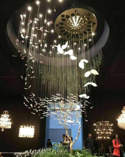 米兰展的光影世界