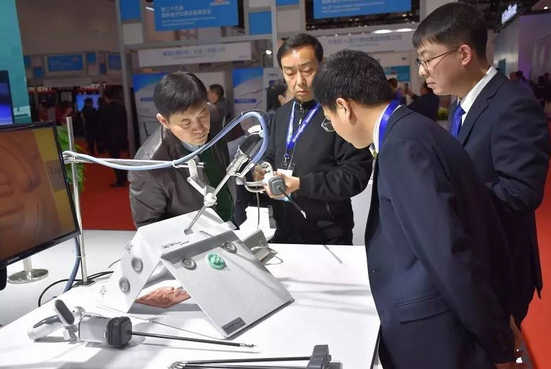 苏州协同创新医用机器人研究院惊艳亮相第29届国际医疗仪器设备展览会