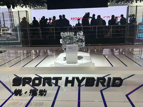 我司制作的展示模型在2017年上海国际汽车工业展览会上展出