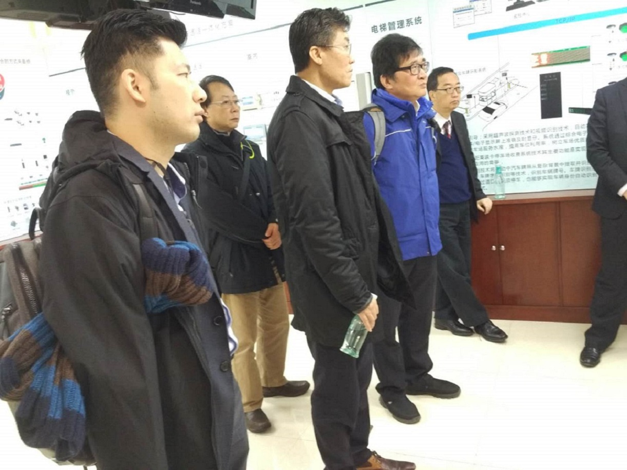 Yao Jingzhi Group visited the company to visit the company
