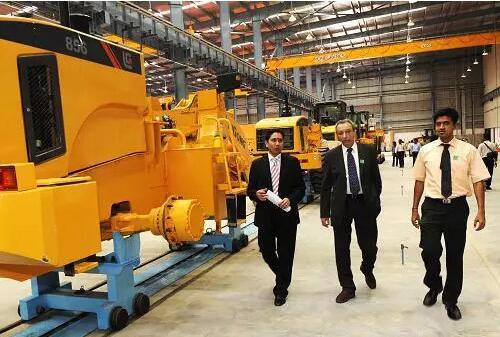 How small & medium enterprises enter industry 4.0
