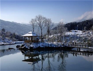 【峨眉山景区拓展训练基地】-七里坪