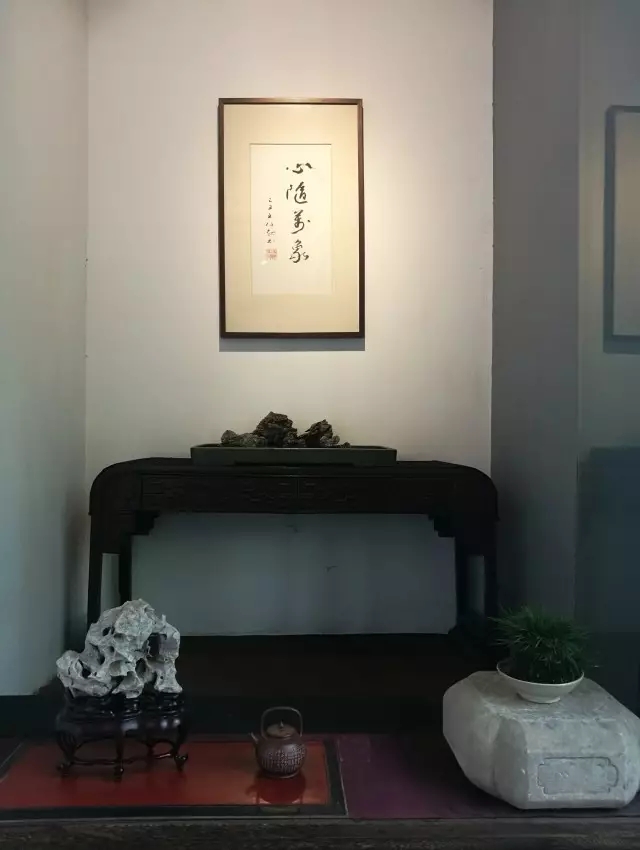 『心随万象』二〇一七第四届文人传统赏石春展 | 展馆谢示