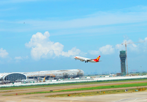 深圳機(jī)場空運(yùn) 我們快捷、方便、安全、實(shí)惠為每位服務(wù)