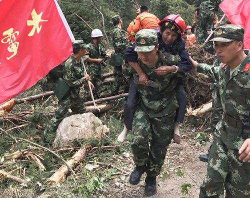 祈福 | 九寨溝地震，災后的溫情救助，讓我們不再懼怕這場天災