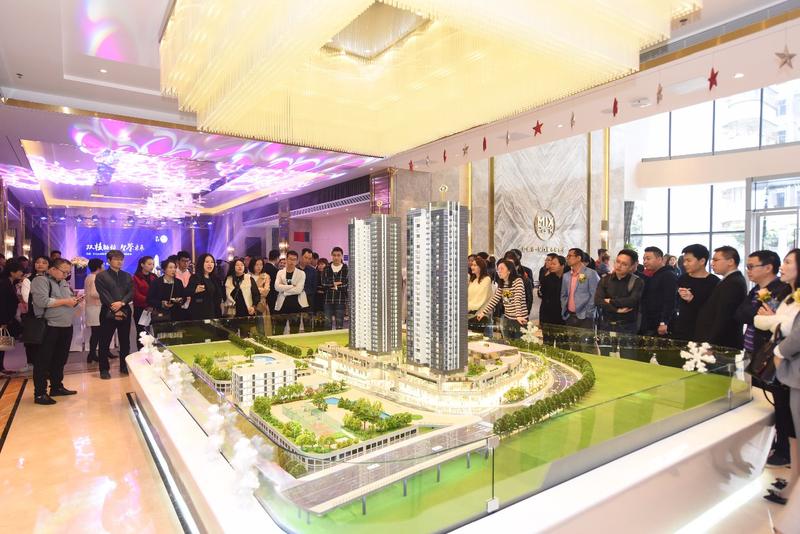 贺岁4.7万,即刻与“中国摩天第一城”为邻 贺岁4.7万,即刻与“中国摩天第一城”为邻